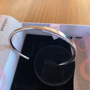 Pandora Signature Bracelet I-D Open Bangle